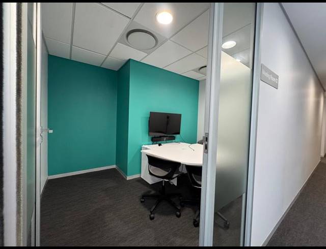 BUSINESS PROPERTY TO RENT IN HUMEWOOD